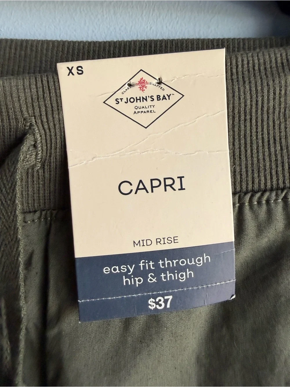 St. John's Bay Womens Green Mid Rise Capri Cargo Pants Size XS